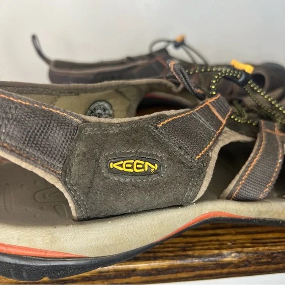 Keen Kanyon Men's Hiking Waterproof Sport Sandals Size 10.5 Straps Shoes Outdoor - Picture 12 of 16